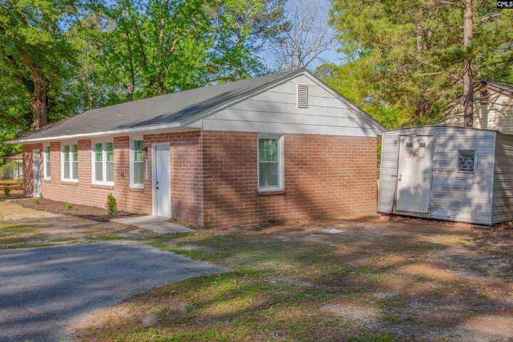 Property Photo:  2119 Mercer  SC 29204 