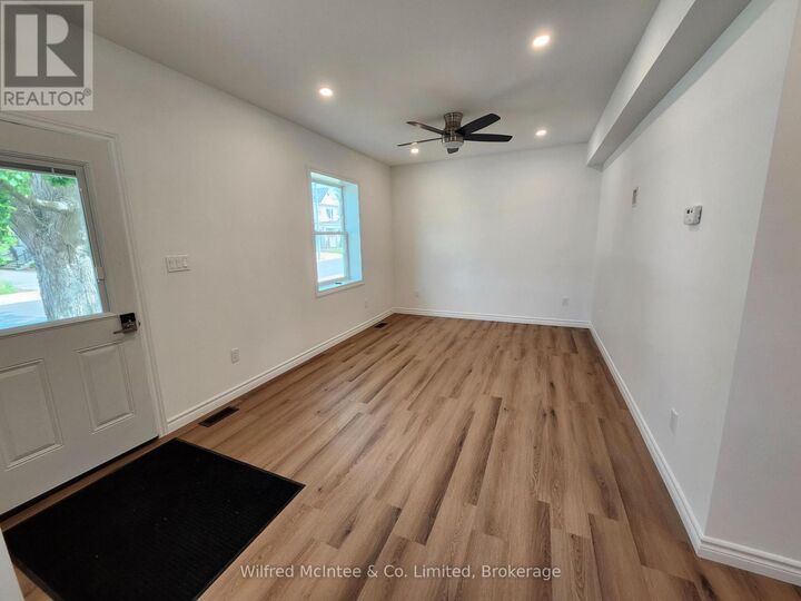 Property Photo: 471 9th Street ON N4N 1M1