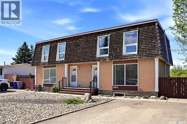 Property Photo:  220 Qu'Appelle Drive W  SK S0G 3C0 