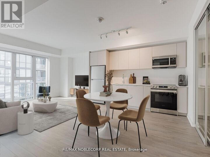 Property Photo:  357 King Street West 3409  ON M5V 0S7 