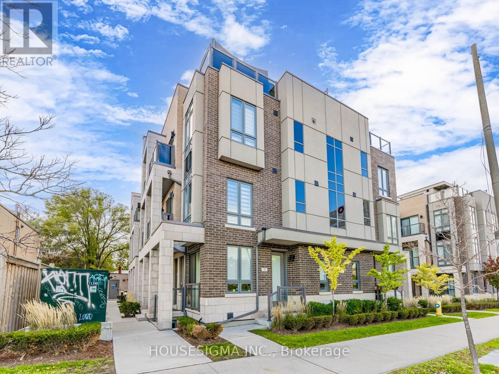 Property Photo: 713 Lawrence Avenue West 5 ON M6A 1B4