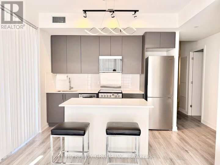 Property Photo:  15 Ellerslie Avenue 608  ON M2N 0L7 