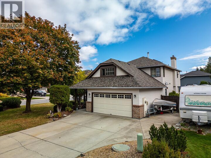 Property Photo: 2904 Fieldstone Court BC V4T 1S9