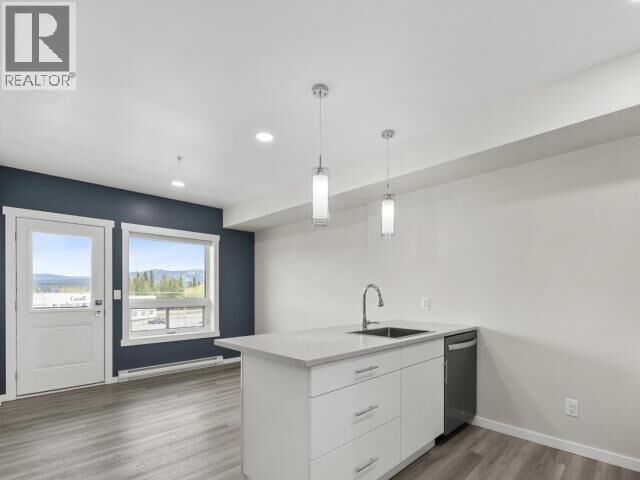 Property Photo:  305-420 Range Road  YT Y1A 0H1 