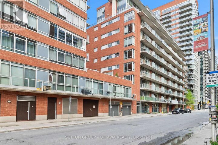 Property Photo:  383 Cumberland Street 507  ON K1N 1J7 