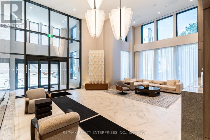 Property Photo: 75 James Street South 2402 ON L8P 2Y9