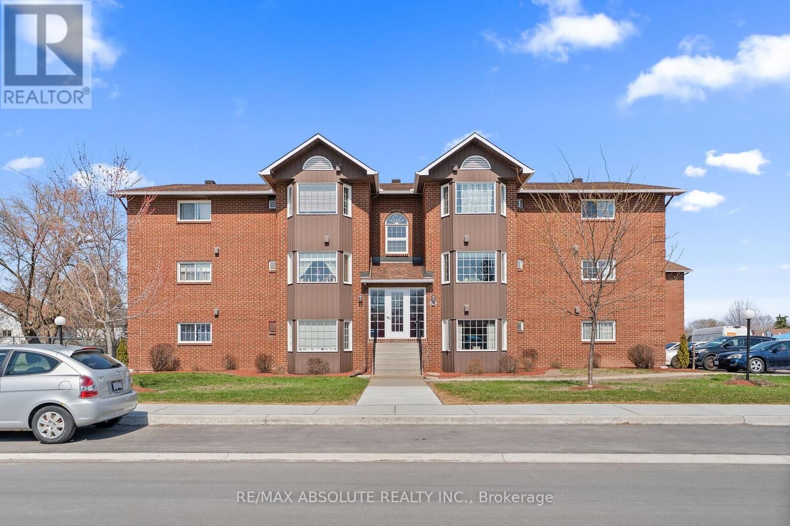 Property Photo:  85 Edey Street 2A  ON K7S 1B9 