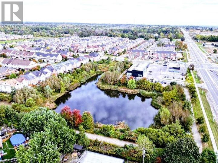 Property Photo:  460 Dundas Street East 1102  ON L8B 2A6 