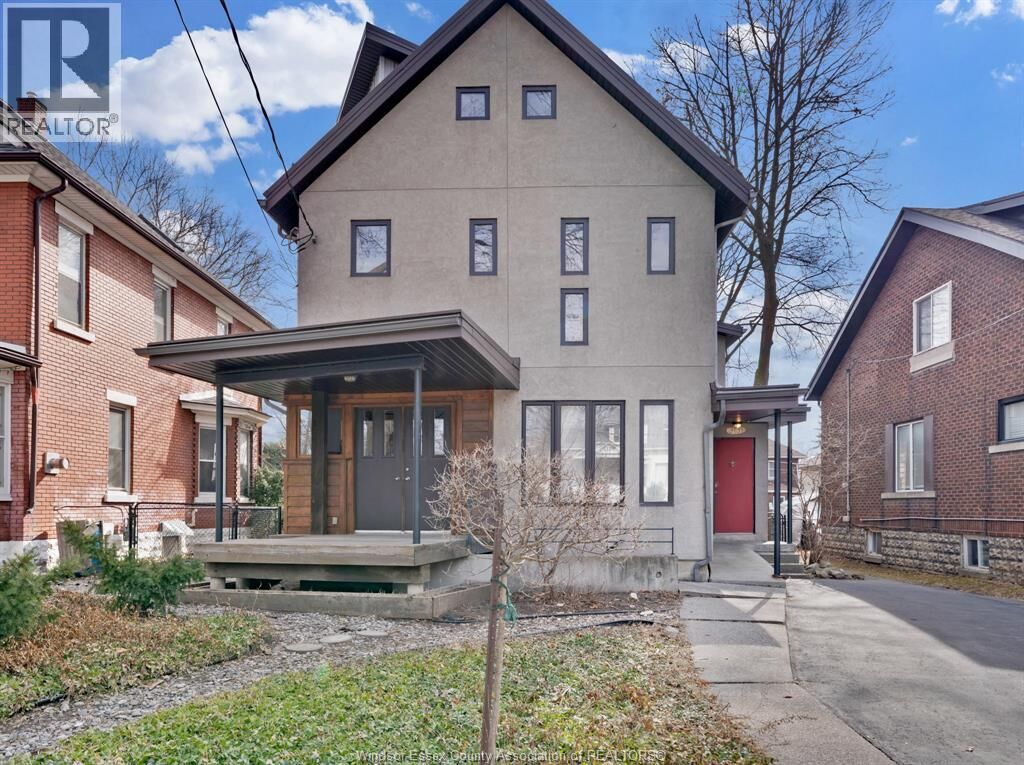 Property Photo:  3131 Donnelly Street  ON N9C 1M3 