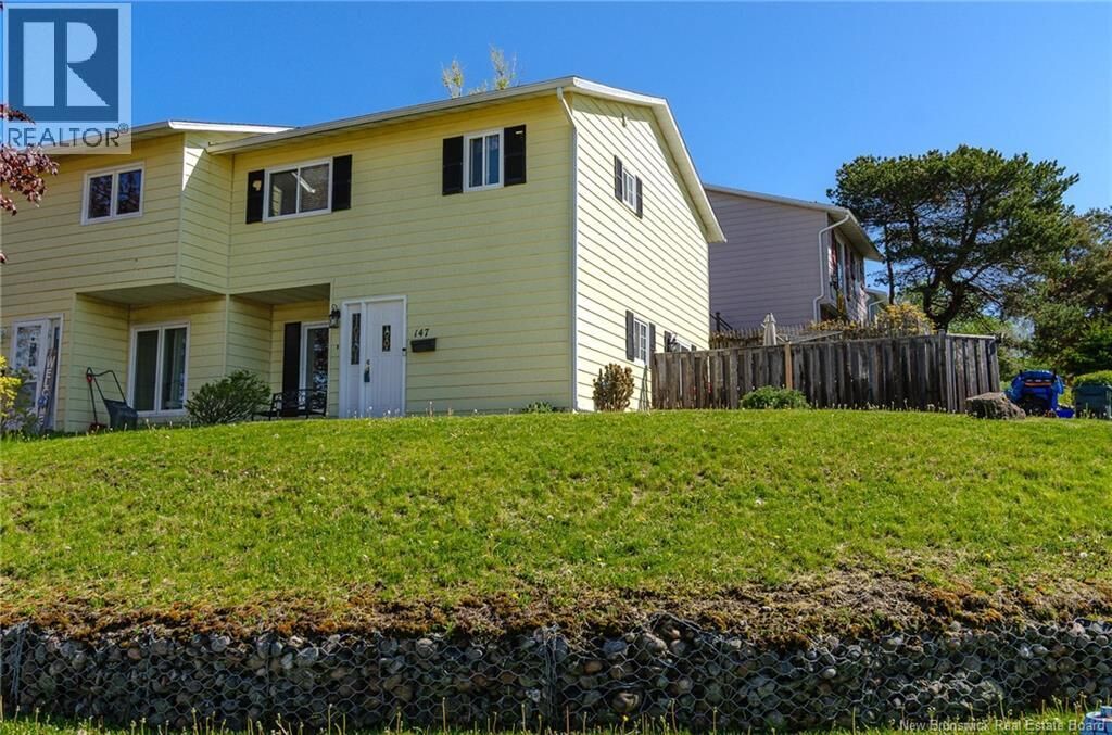 Property Photo:  147 Woodhaven Drive  NB E2K 4M3 