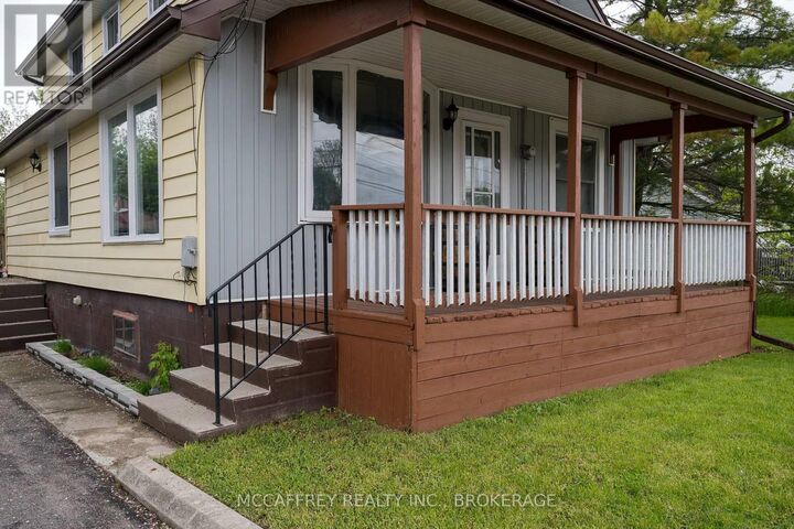 Property Photo:  525 Cannifton Road North  ON K0K 1V0 