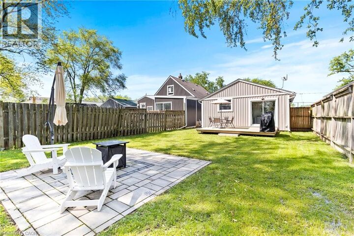 Property Photo:  38 Alexandra Boulevard  ON L2P 1J9 