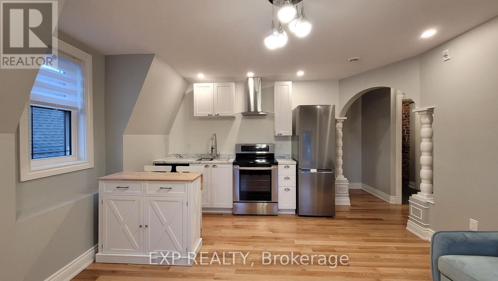 Property Photo:  157 James Street 301  ON K1R 5M4 