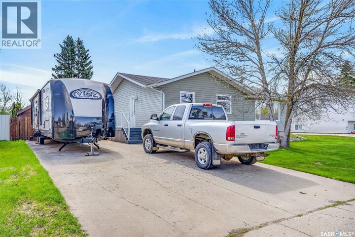 Property Photo:  314 Caskey Drive  SK S0E 1A0 