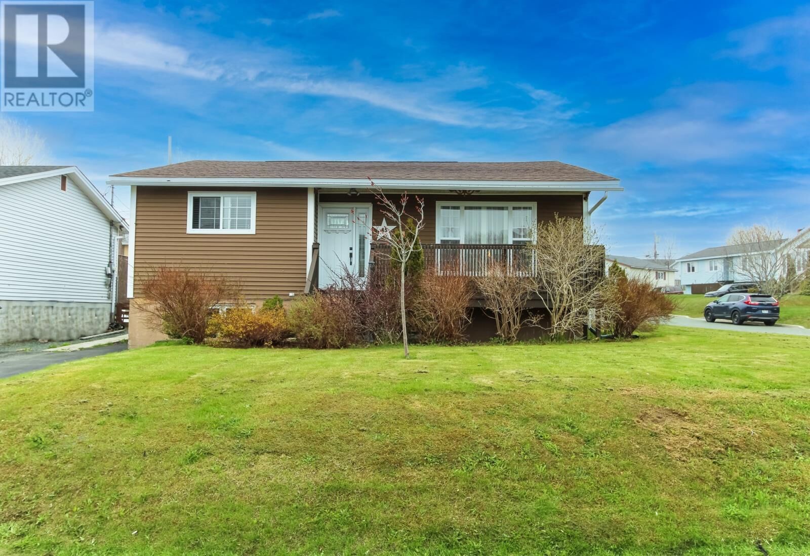 Property Photo: 45 Lindbergh Crescent NL A1N 2E3