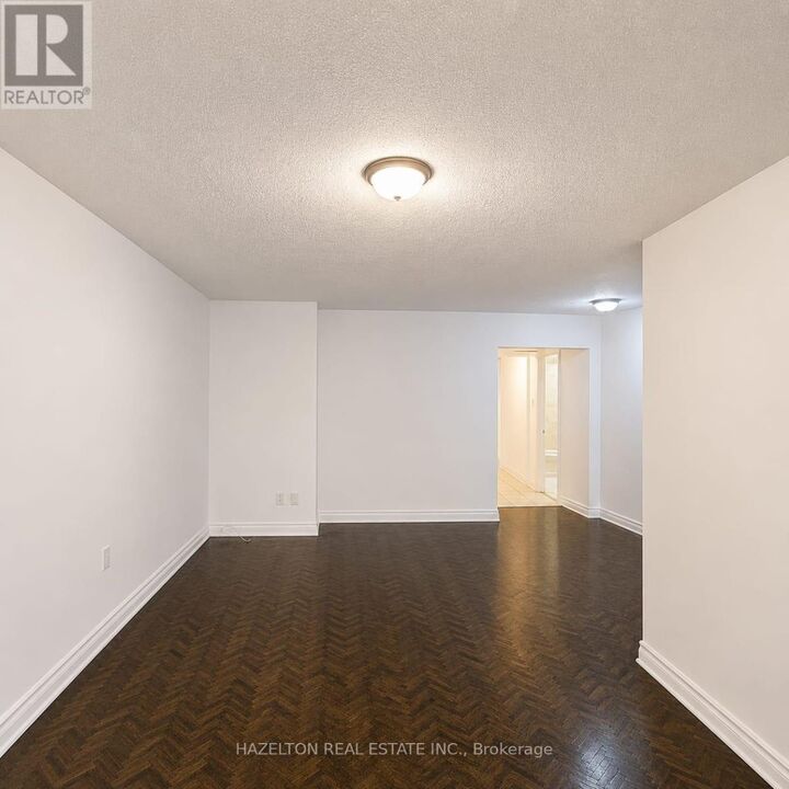 Property Photo:  4 Sherbourne Street North B1  ON M4W 2T1 