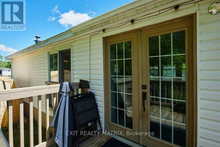 Property Photo: 1376 Tigerlily Private ON K0A 1V0