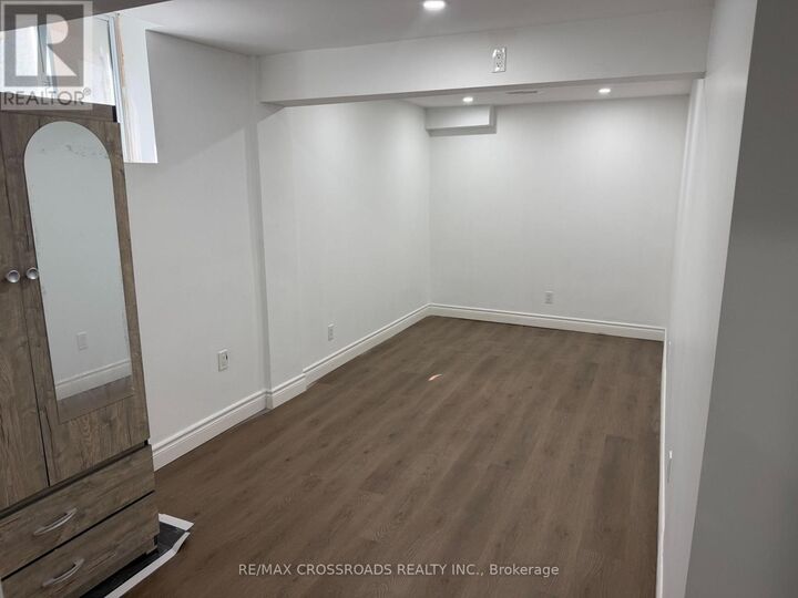 Property Photo:  82 Jack Monkman Crescent  ON L3S 0A4 