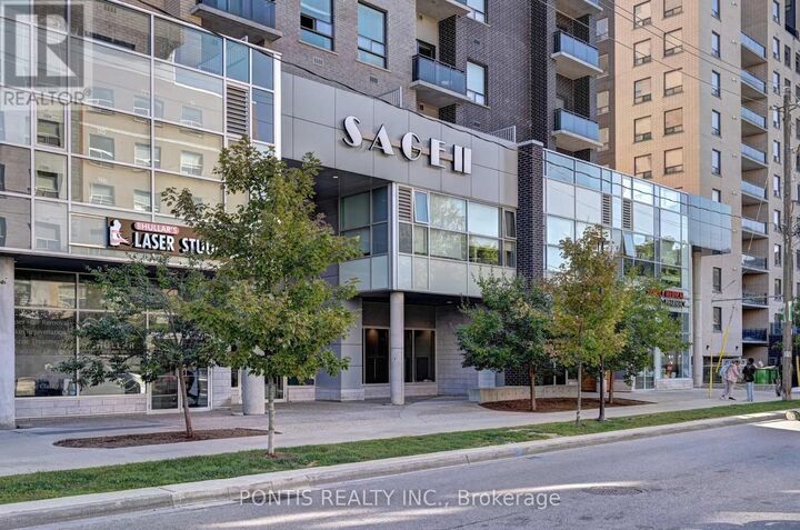 Property Photo:  318 Spruce Street West 1104  ON N2L 3M7 