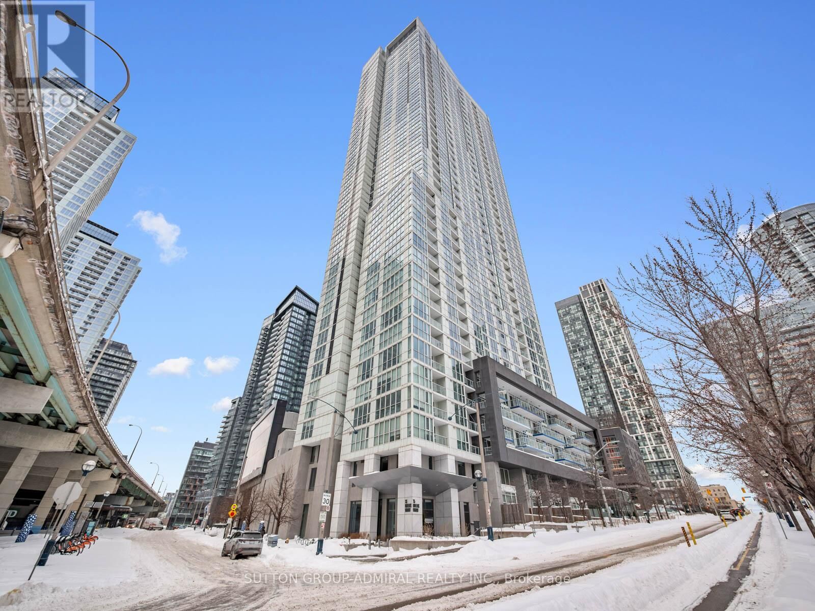 Property Photo:  75 Queens Wharf Road 315  ON M5V 0J8 