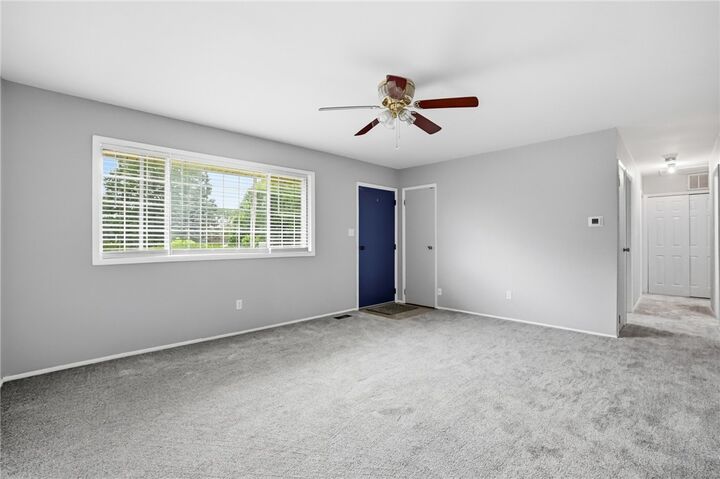Property Photo:  59 Lee Court  OH 45324 