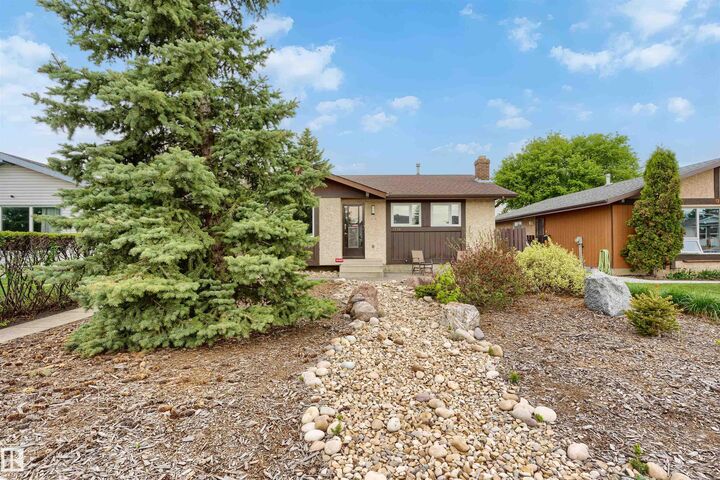 Property Photo: 1736 36 Street NW AB T6L 2P5