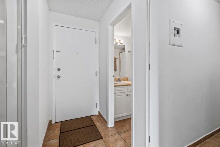 Property Photo:  11224 116 Street NW 207  AB T5G 2W1 