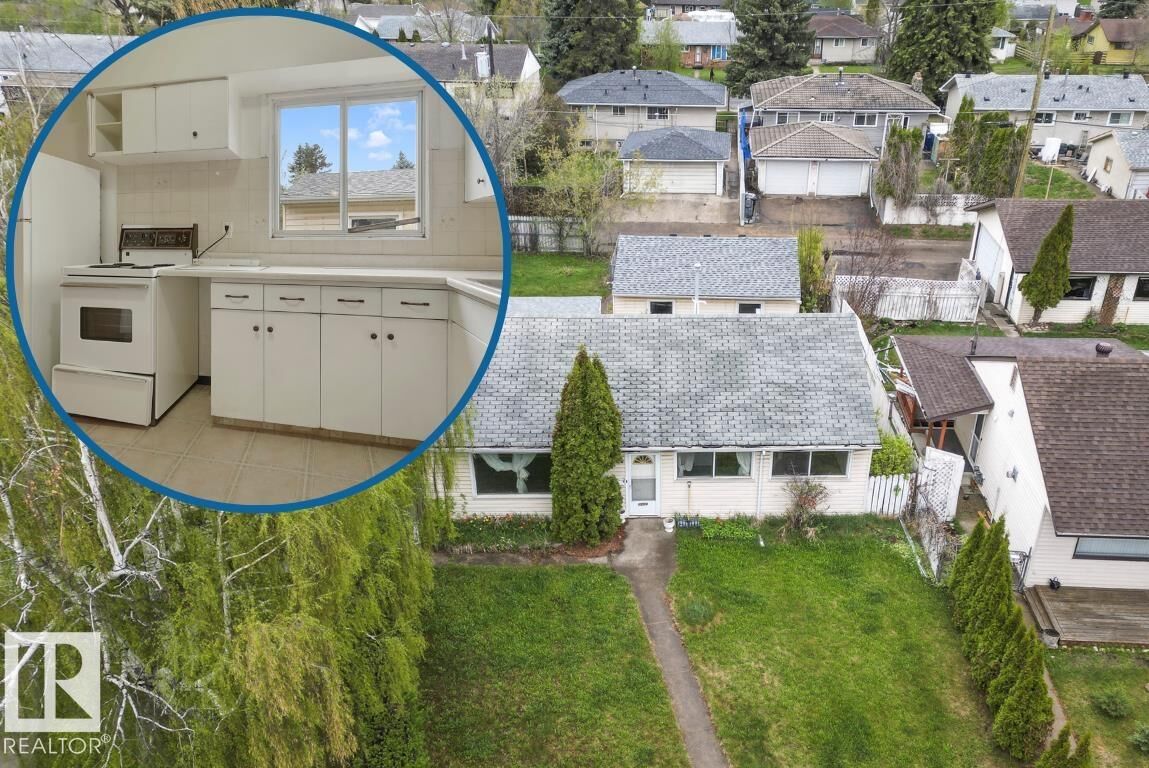 Property Photo:  13324 131A Avenue NW  AB T5L 3P2 