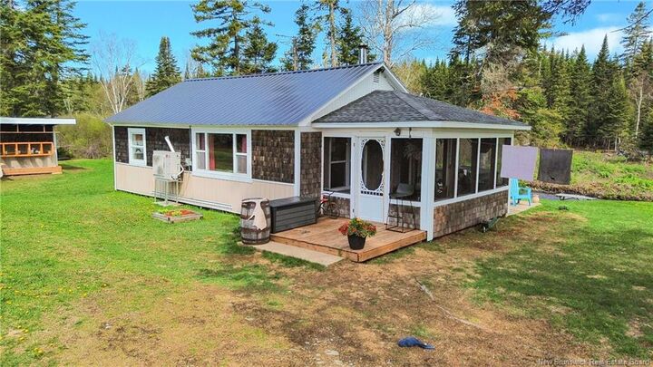 Property Photo:  15 North Ridge Road  NB E7L 1K4 