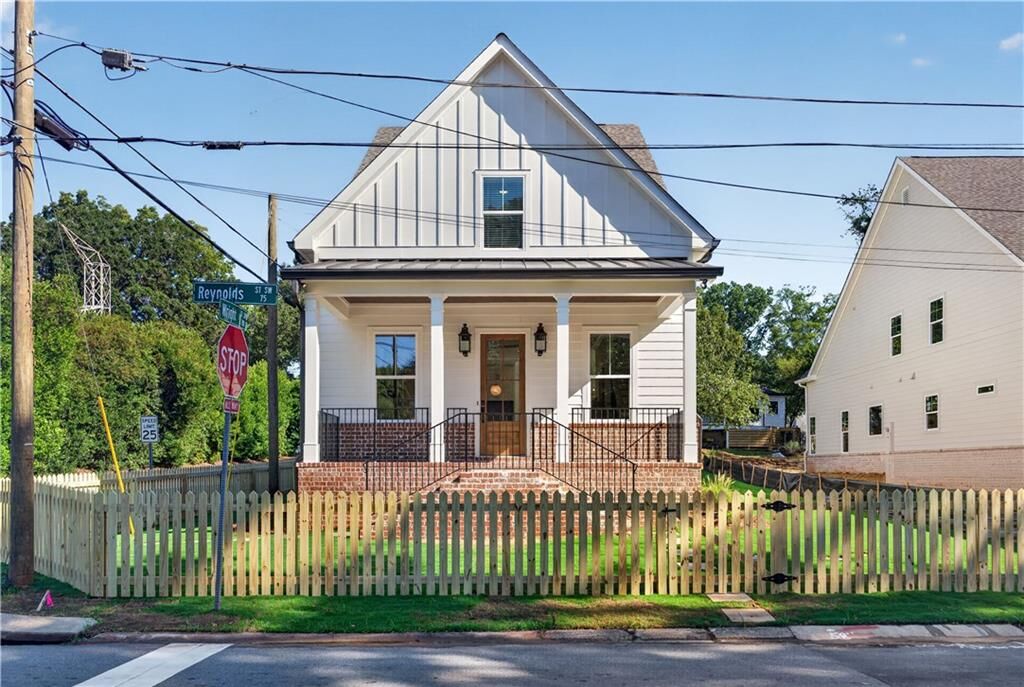 Property Photo:  325 Wright Street  GA 30064 