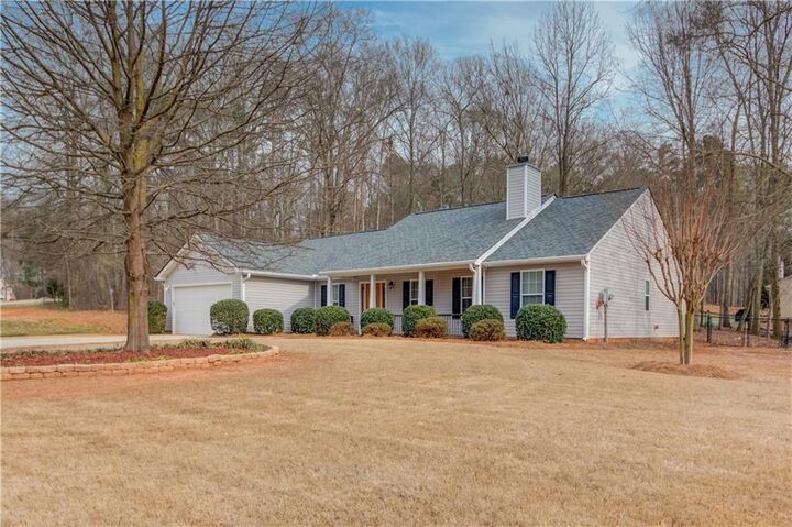 Property Photo:  1374 Lance Circle  GA 30680 