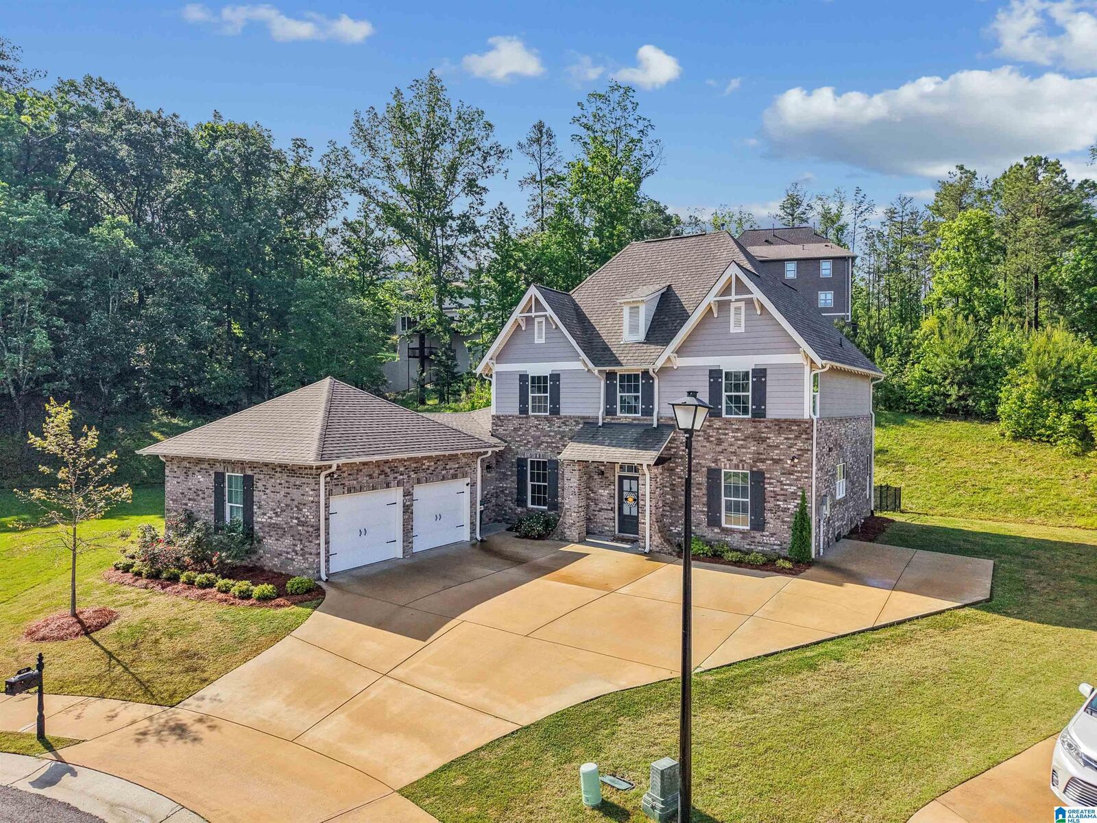Property Photo: 344 Griffin Park Trace AL 35242
