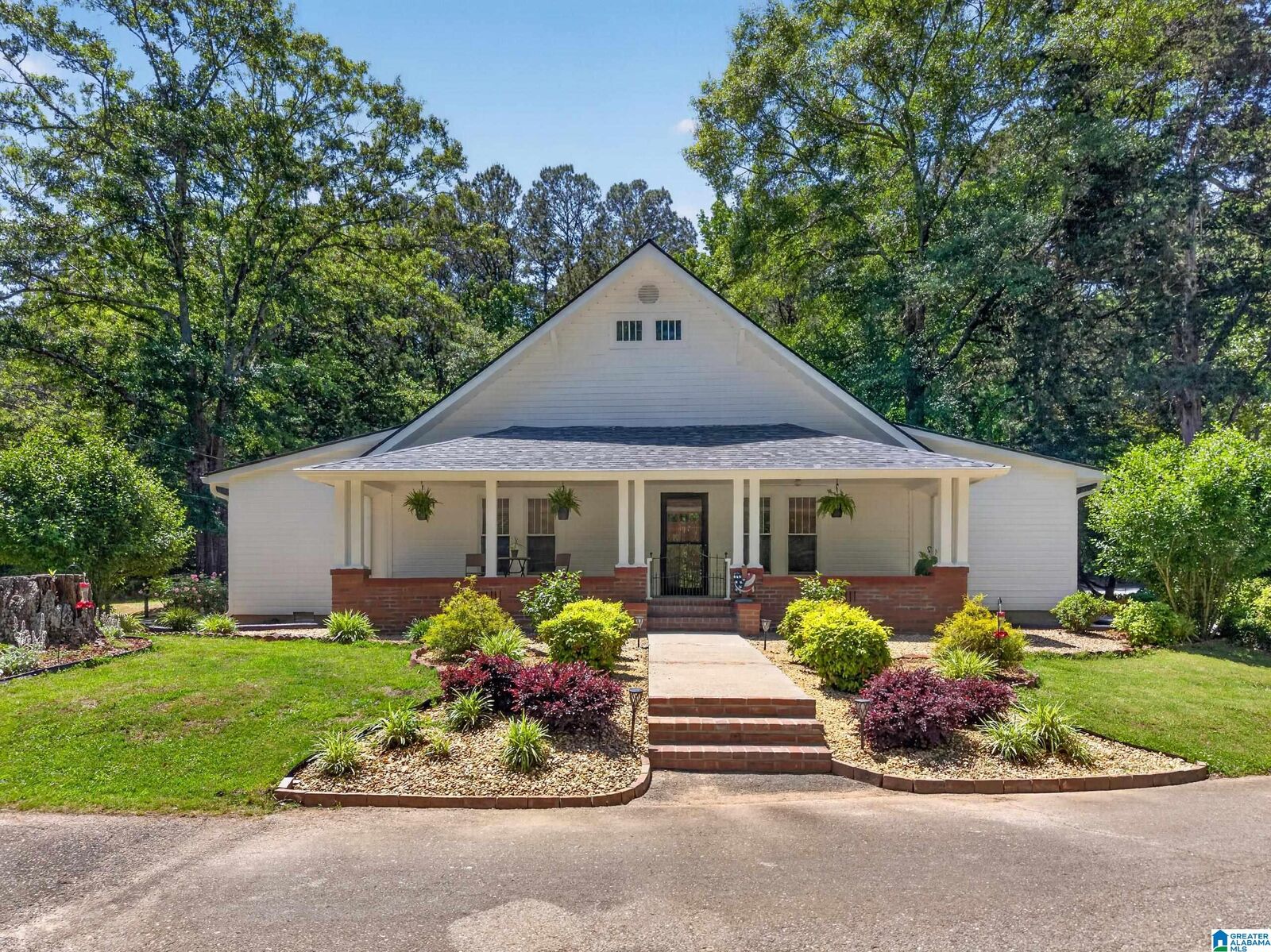 Property Photo:  2500 Red Rd 55  AL 36207 