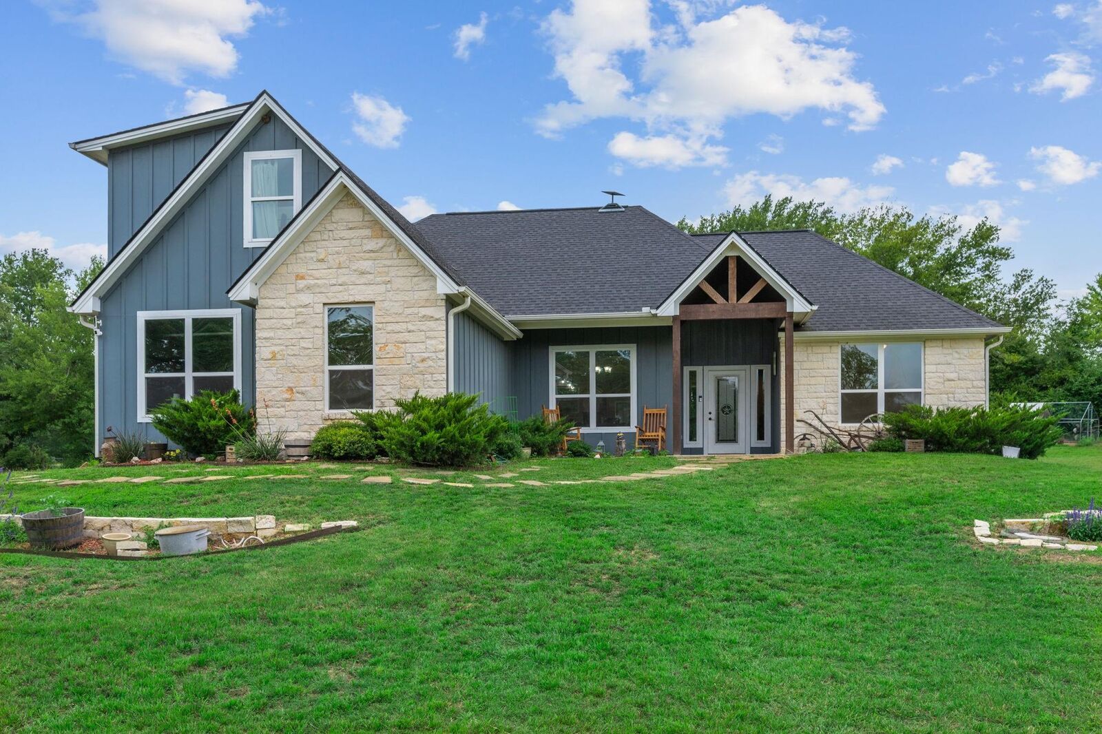 Property Photo:  10856 Whispering Oaks Drive  TX 77859 