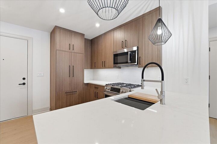Property Photo:  921 Madison St 205  NJ 07030 