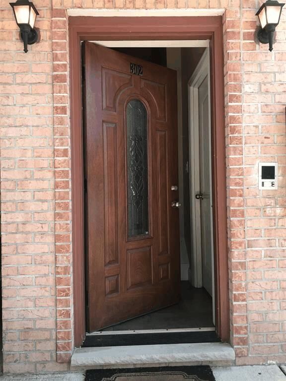 Property Photo:  302 Terrace Ave 1st Floor  NJ 07307 