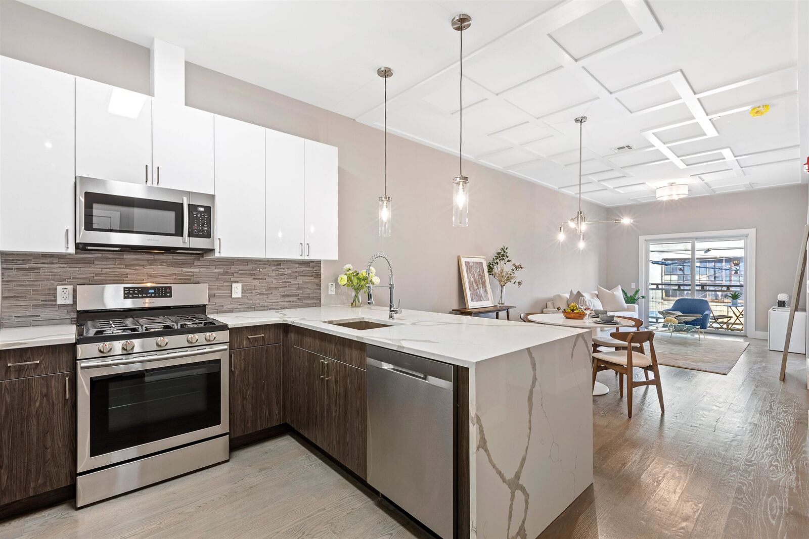 Property Photo:  313 Pine St 508  NJ 07304 
