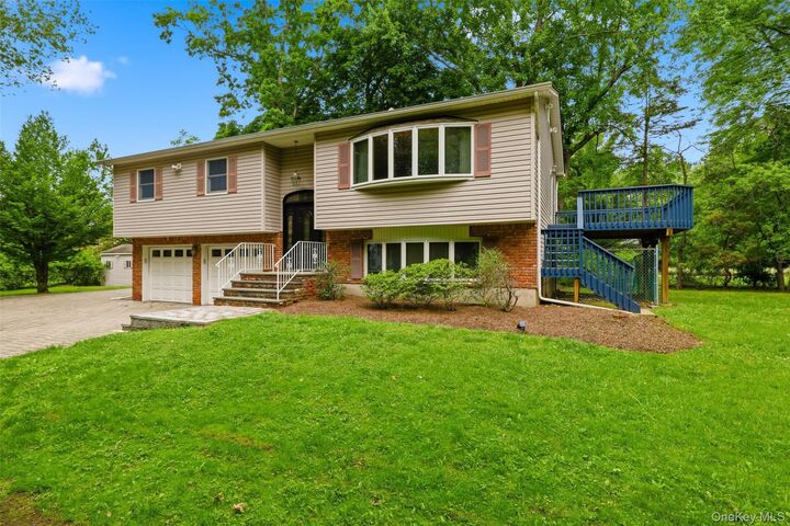 Property Photo:  226 Ehrhardt Road  NY 10965 