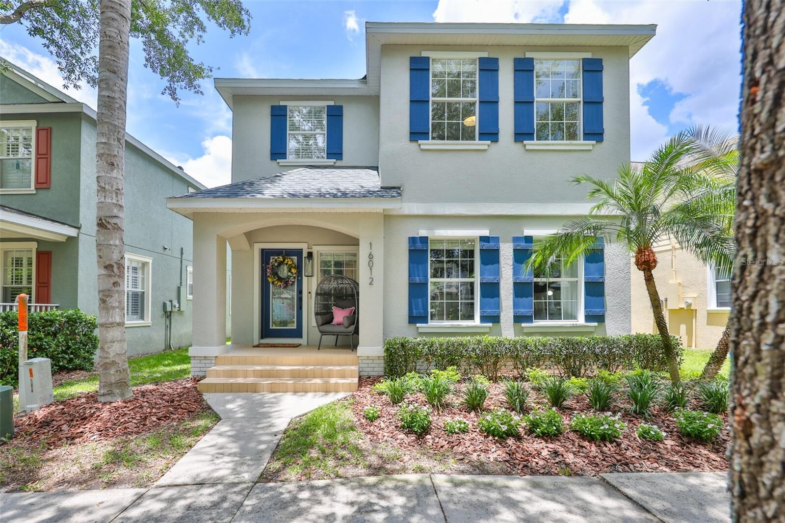 Property Photo:  16012 Loneoak View Drive  FL 33547 