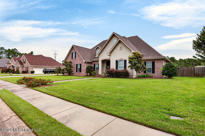 Property Photo:  9915 W Mockingbird Circle  MS 39564 