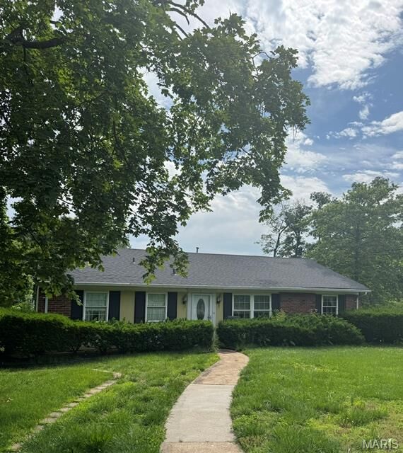 Property Photo:  928 S Gore Avenue  MO 63119 