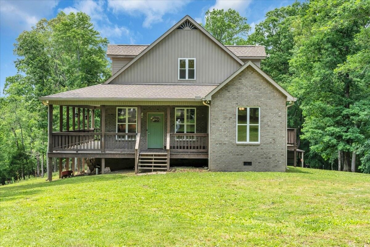 Property Photo:  488 Prater Rd  TN 37166 
