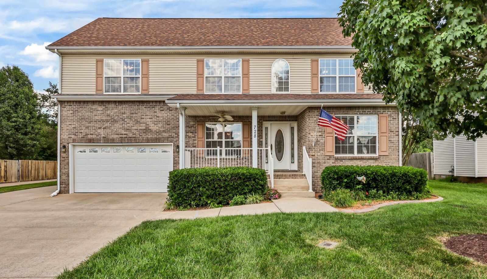 Property Photo:  728 Winding Bluff Way  TN 37040 