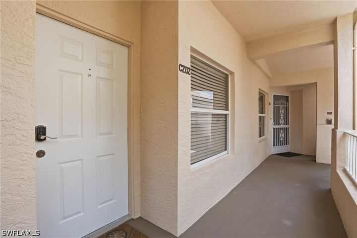 Property Photo: 1096 Woodshire Lane C202 FL 34105