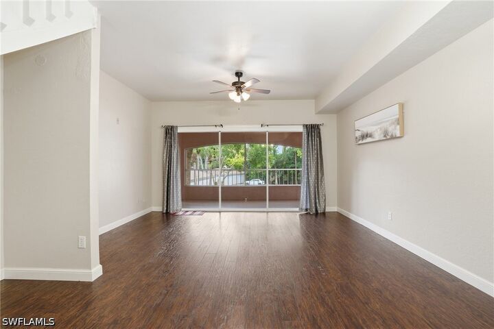 Property Photo: 1096 Woodshire Lane C202 FL 34105