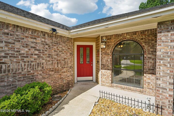 Property Photo: 2840 Lantana Lakes Drive E FL 32246