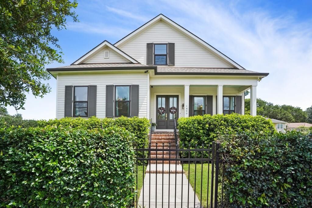 Property Photo: 1499 Prentiss Avenue LA 70122
