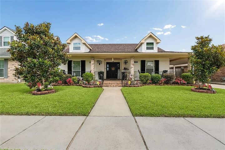 Property Photo: 2804 Moss Lane LA 70092