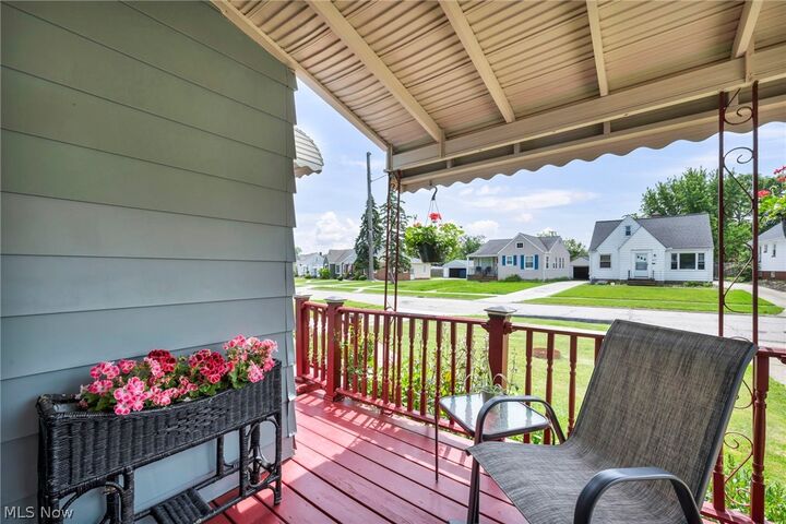 Property Photo:  8006 Pinegrove Avenue  OH 44129 