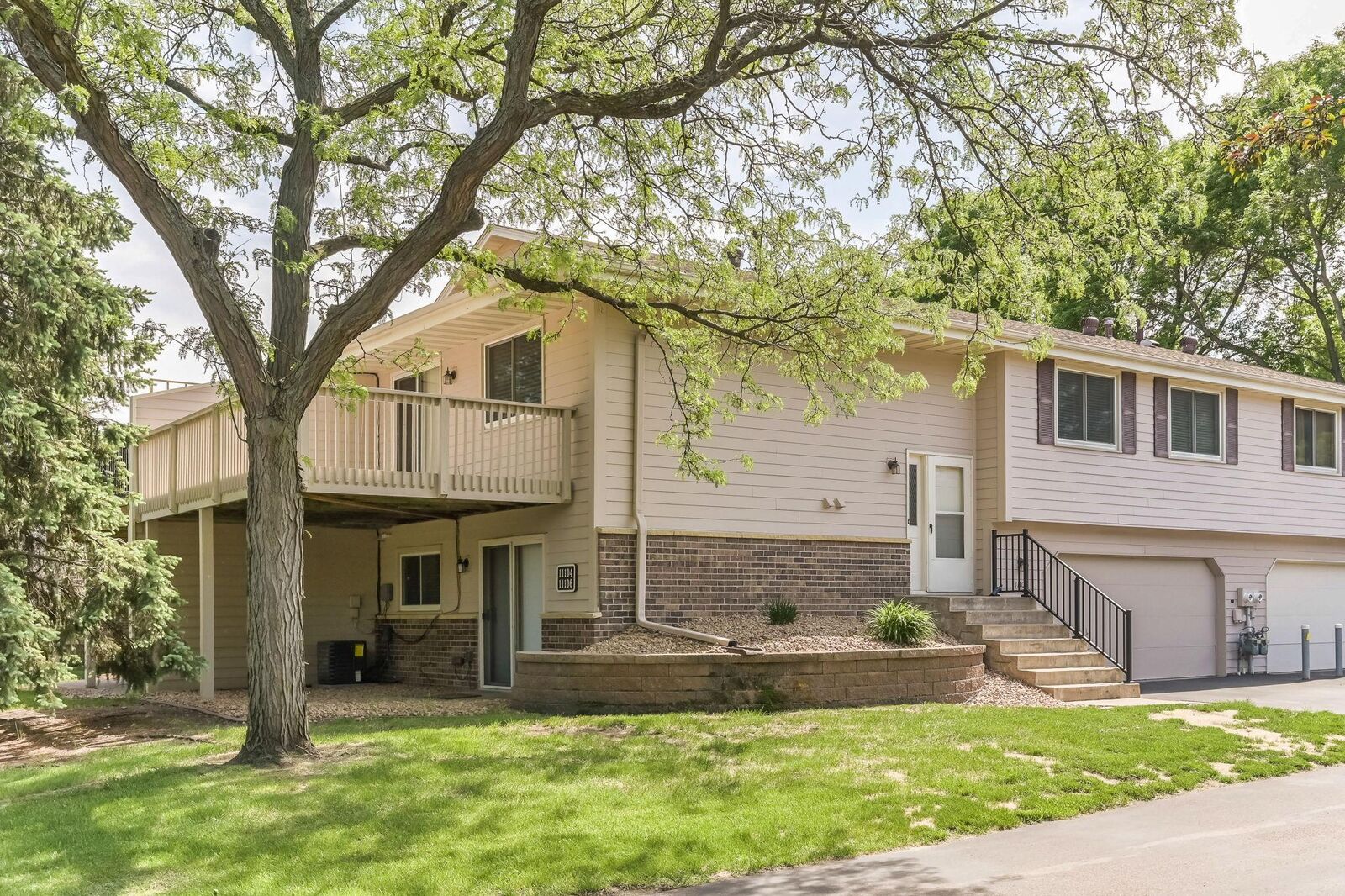 Property Photo: 11106 Vessey Avenue S MN 55437